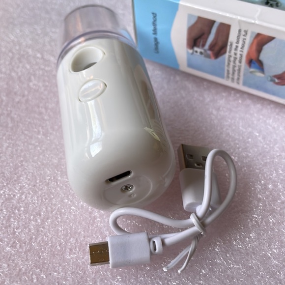 Nano portable facial mist moisturizing hydrating skin sprayer NIB - Picture 6 of 6